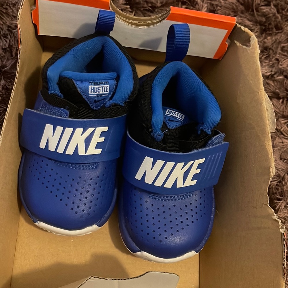 Toddler Nikes!